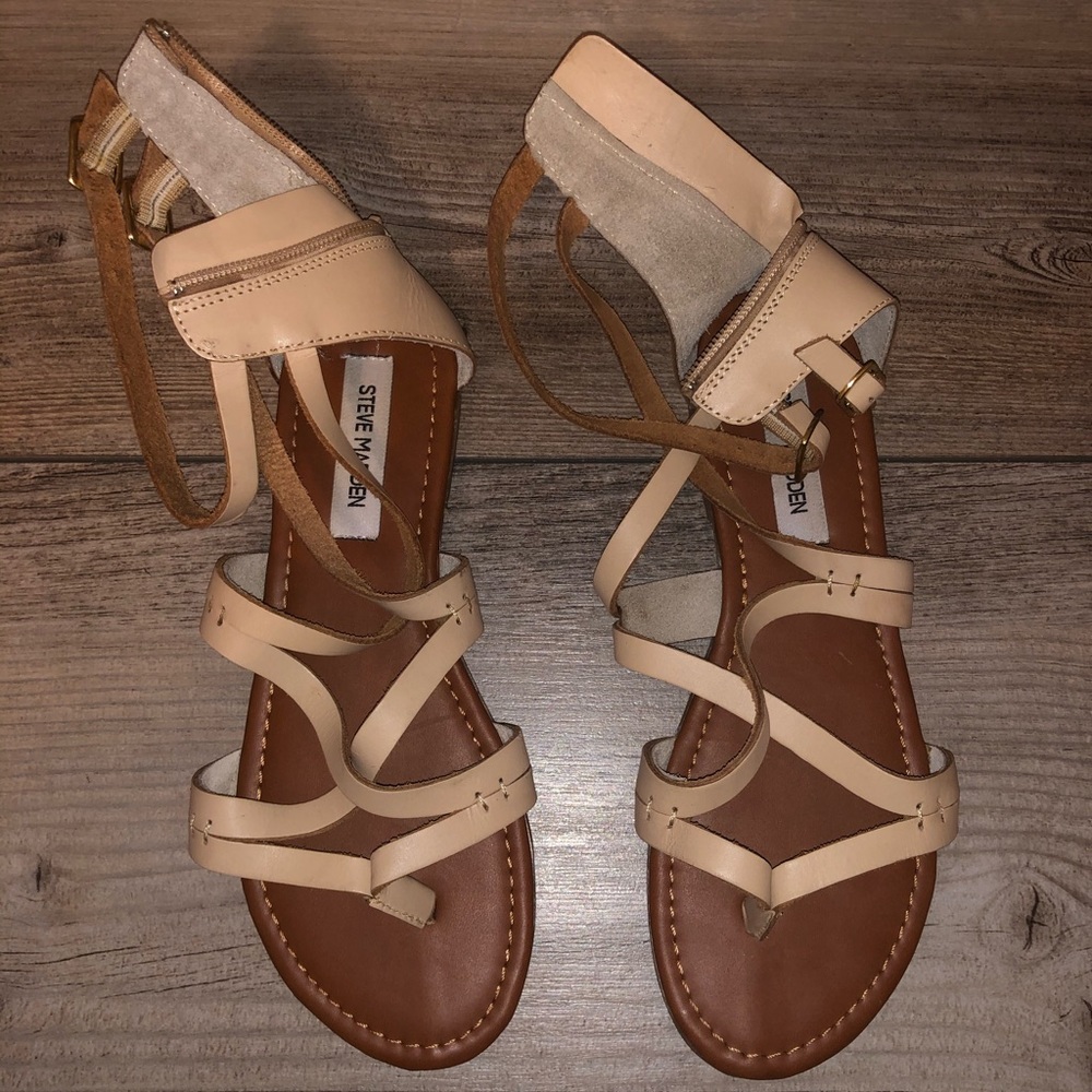 Steve Madden “Drizzy” Sandals